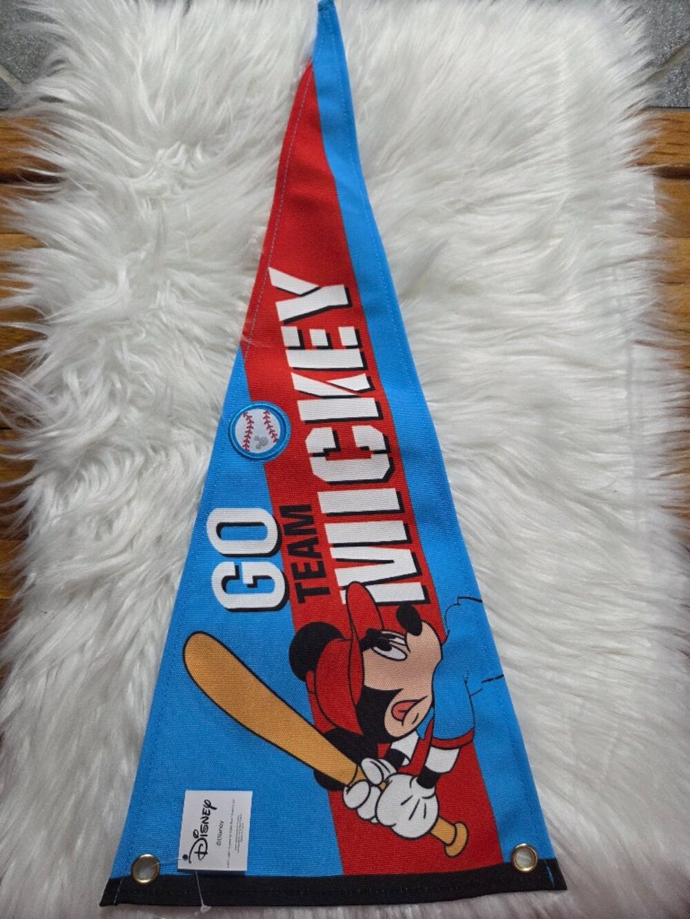 "Go Team Mickey" Pendant Flag